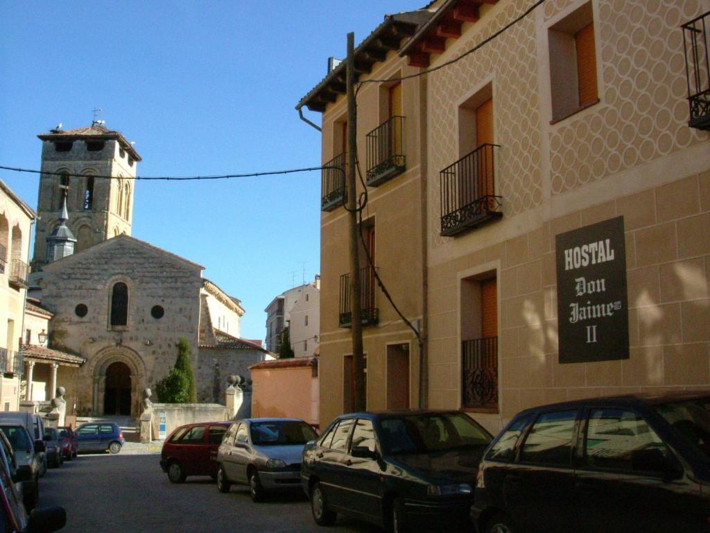 Hostal Don Jaime II Segovia Exterior foto